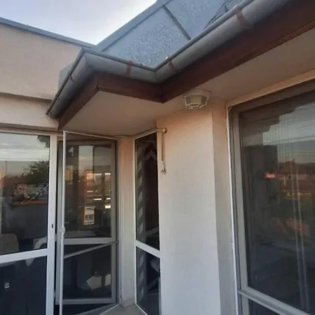 Апартамент Ahinora