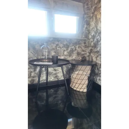 Ahinora Apartment